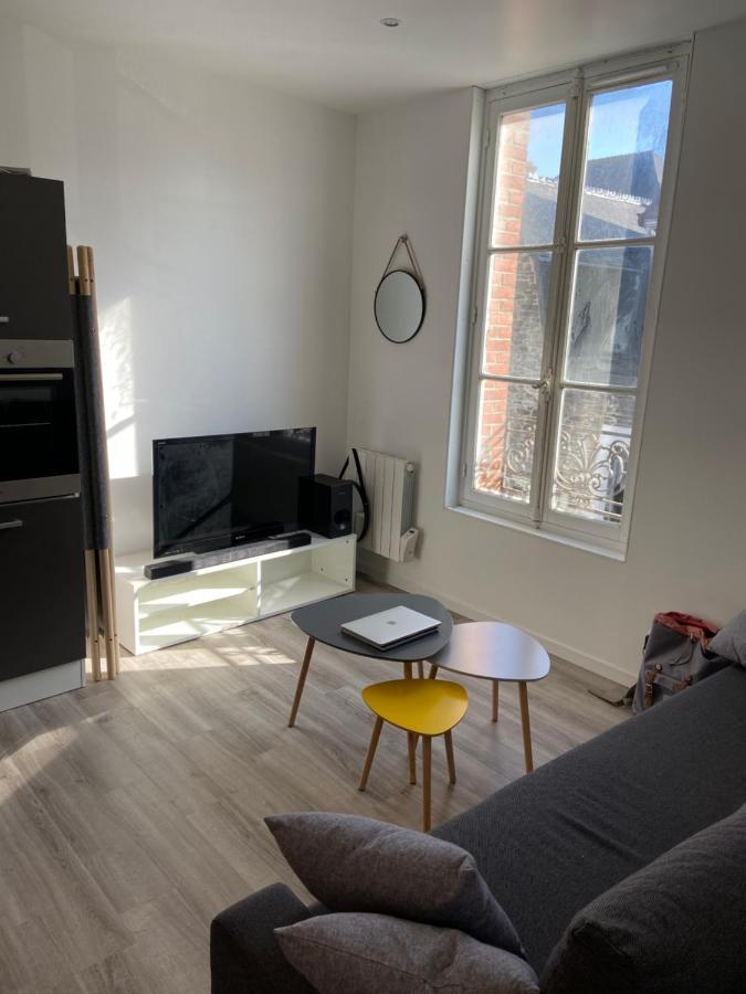 Cosy Flat Carteret - Appartement Centre Bourg - 4 Personnes バルヌヴィル・カルトゥレ エクステリア 写真