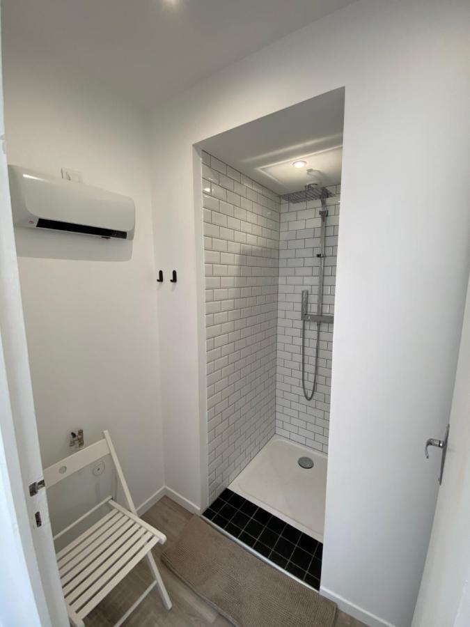 Cosy Flat Carteret - Appartement Centre Bourg - 4 Personnes バルヌヴィル・カルトゥレ エクステリア 写真